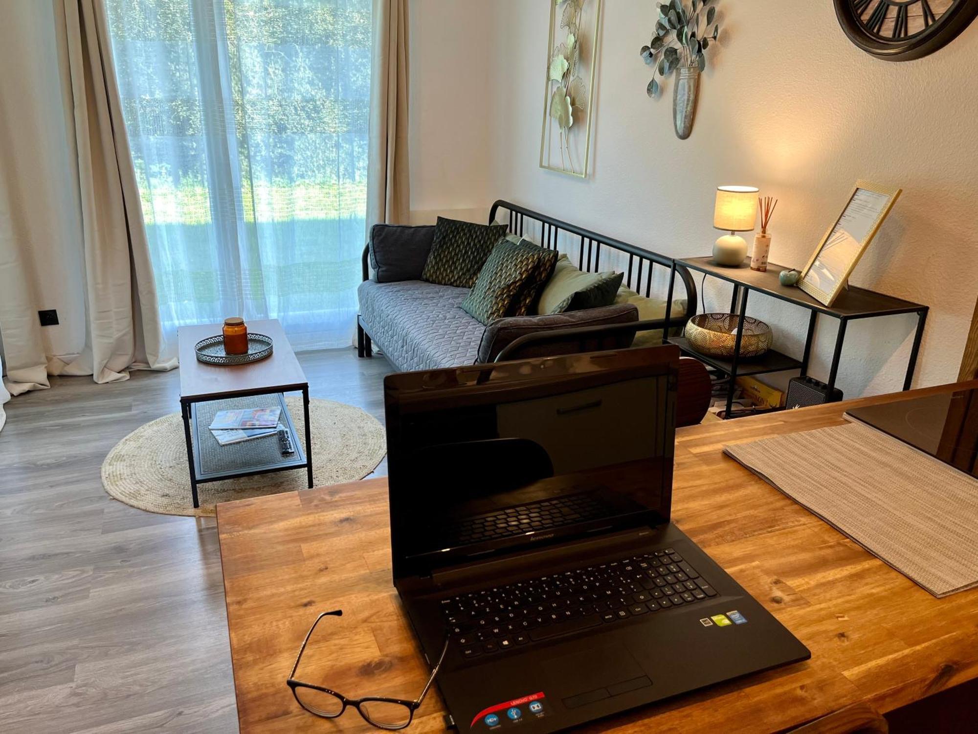 Appartement Le Freya Avec Terrasse A 5 Min Honfleur - Piscine - Parking - Wifi Equemauville Exterior photo